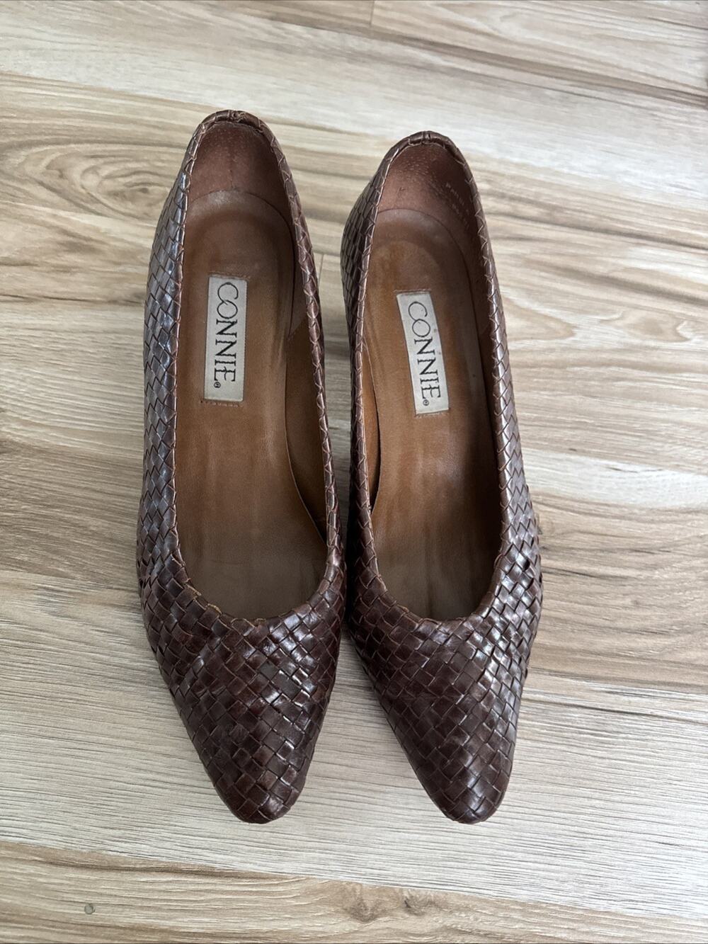 Connie Pamela Chocolate Brown Leather Woven Pumps Size 8M 80s 90s Quiet Lux